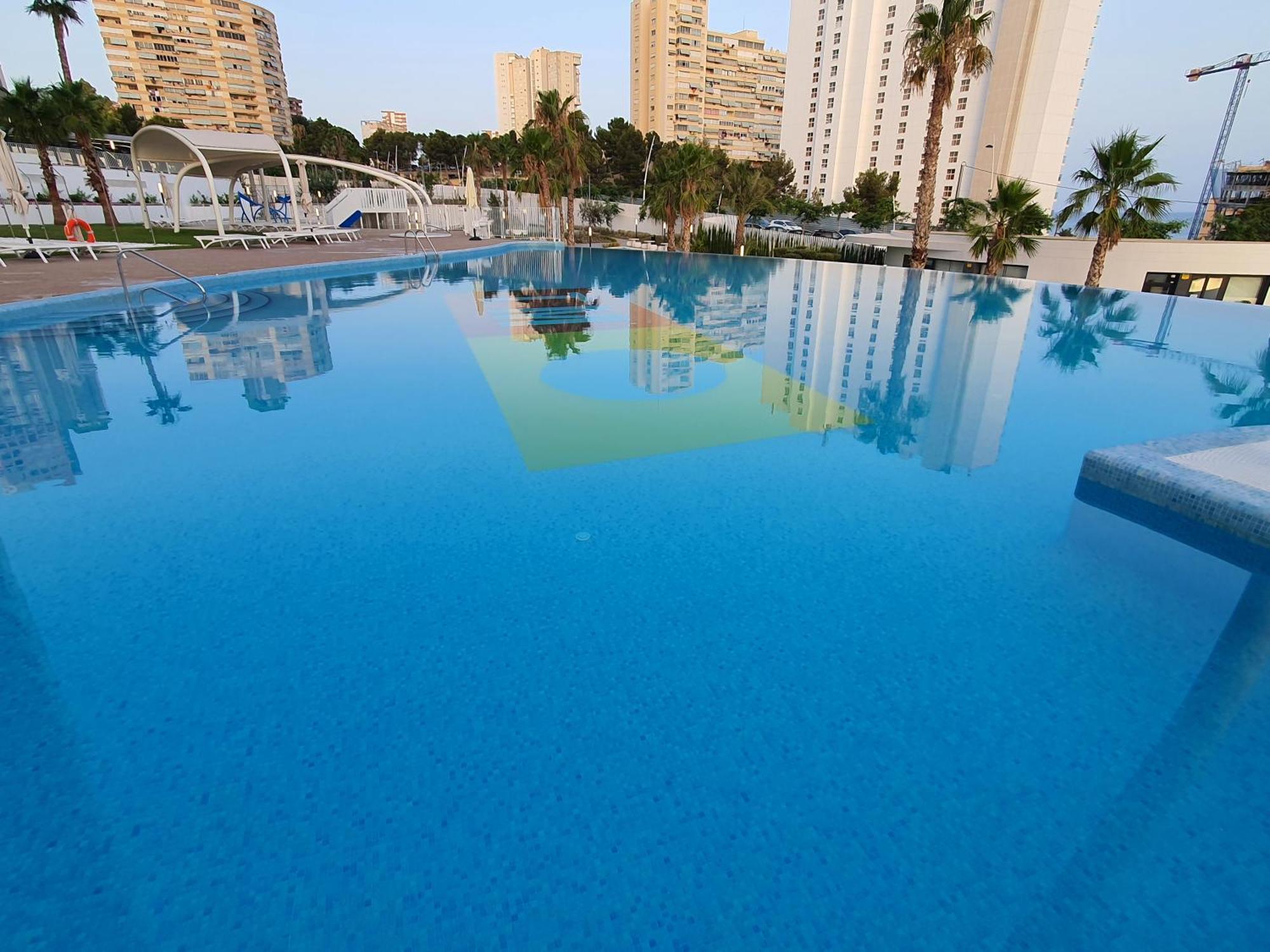 شقة Sunset Waves Benidorm By Kalmarent المظهر الخارجي الصورة