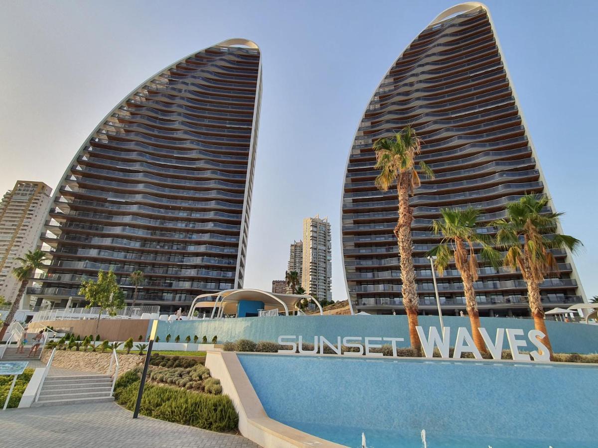 شقة Sunset Waves Benidorm By Kalmarent المظهر الخارجي الصورة